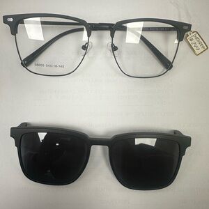 Stylish Black Eyeglasses with Polarized Clipon